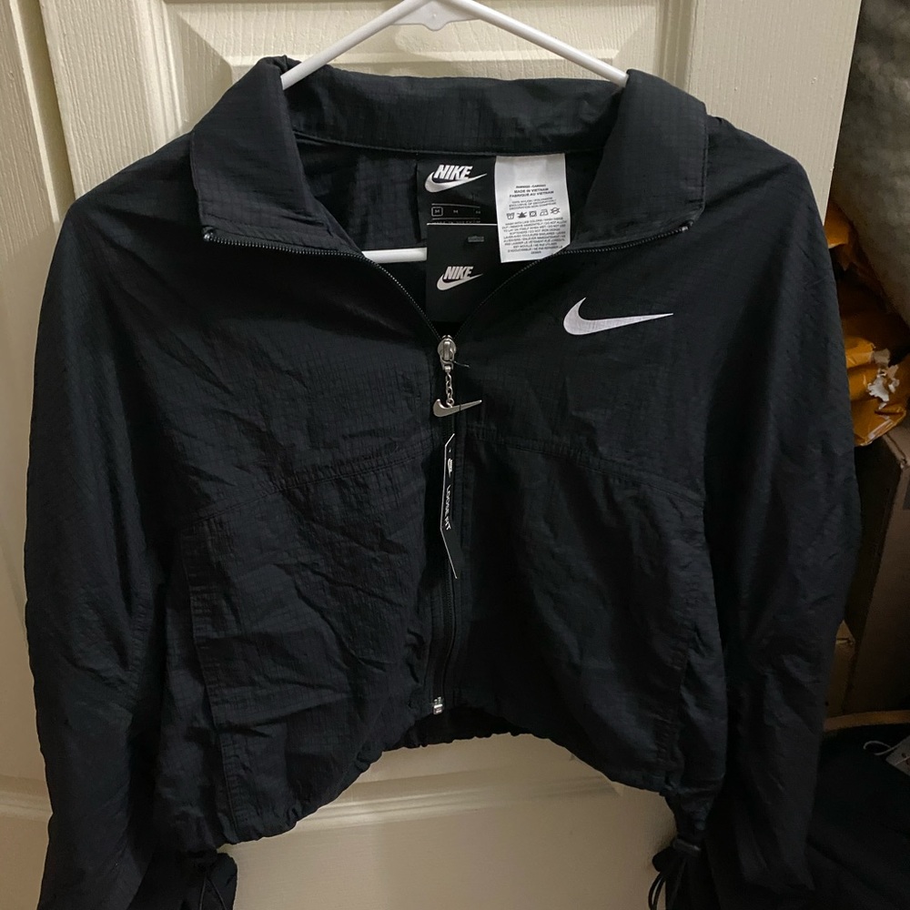 nike cropped jacket!